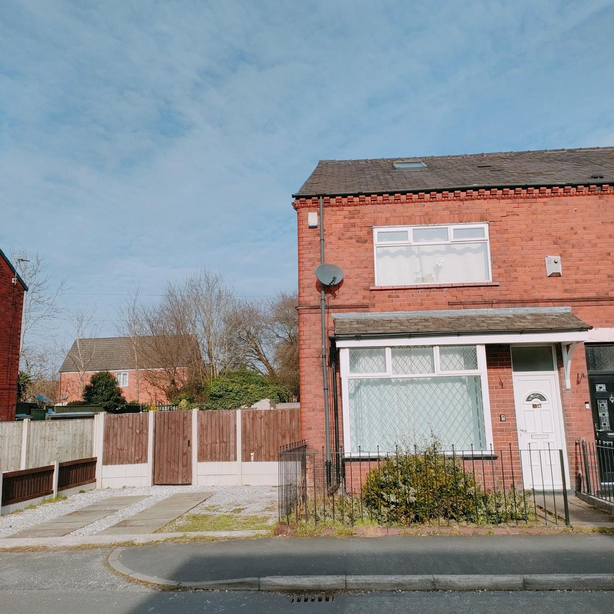 Peace House Leigh (Greater Manchester)